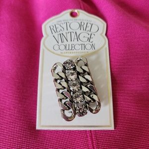 Anthropologie brooch